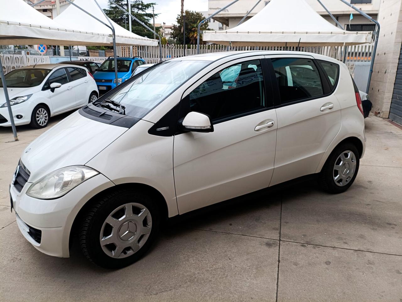 Mercedes-benz A 160 BlueEFFICIENCY Elegance
