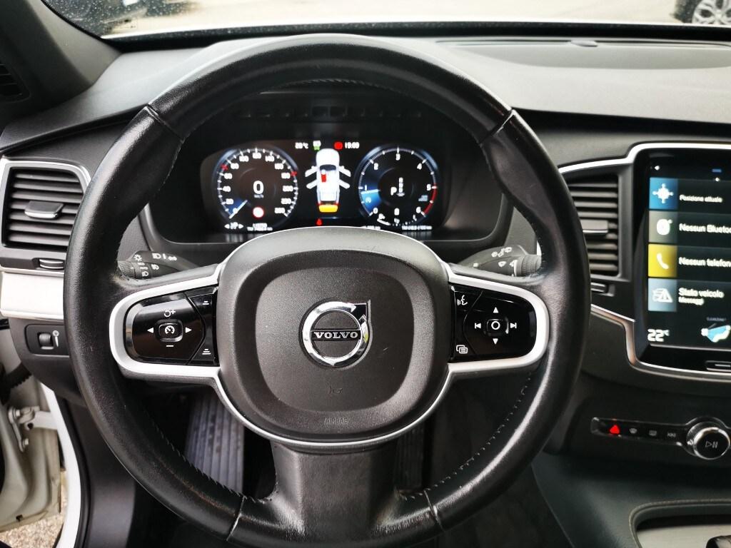 VOLVO XC90 (2014-->) XC90 B5 (d) AWD Geartronic...