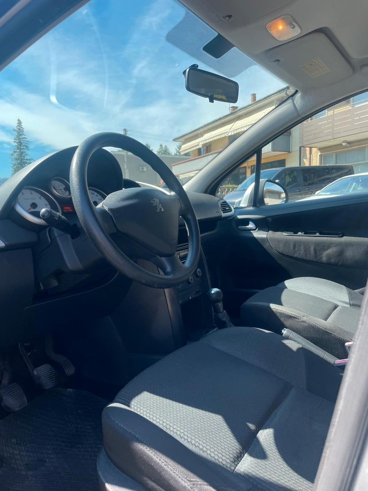 PEUGEOT 207 SW 1.4 BENZINA 95 CV – UNICO PROPRIETARIO