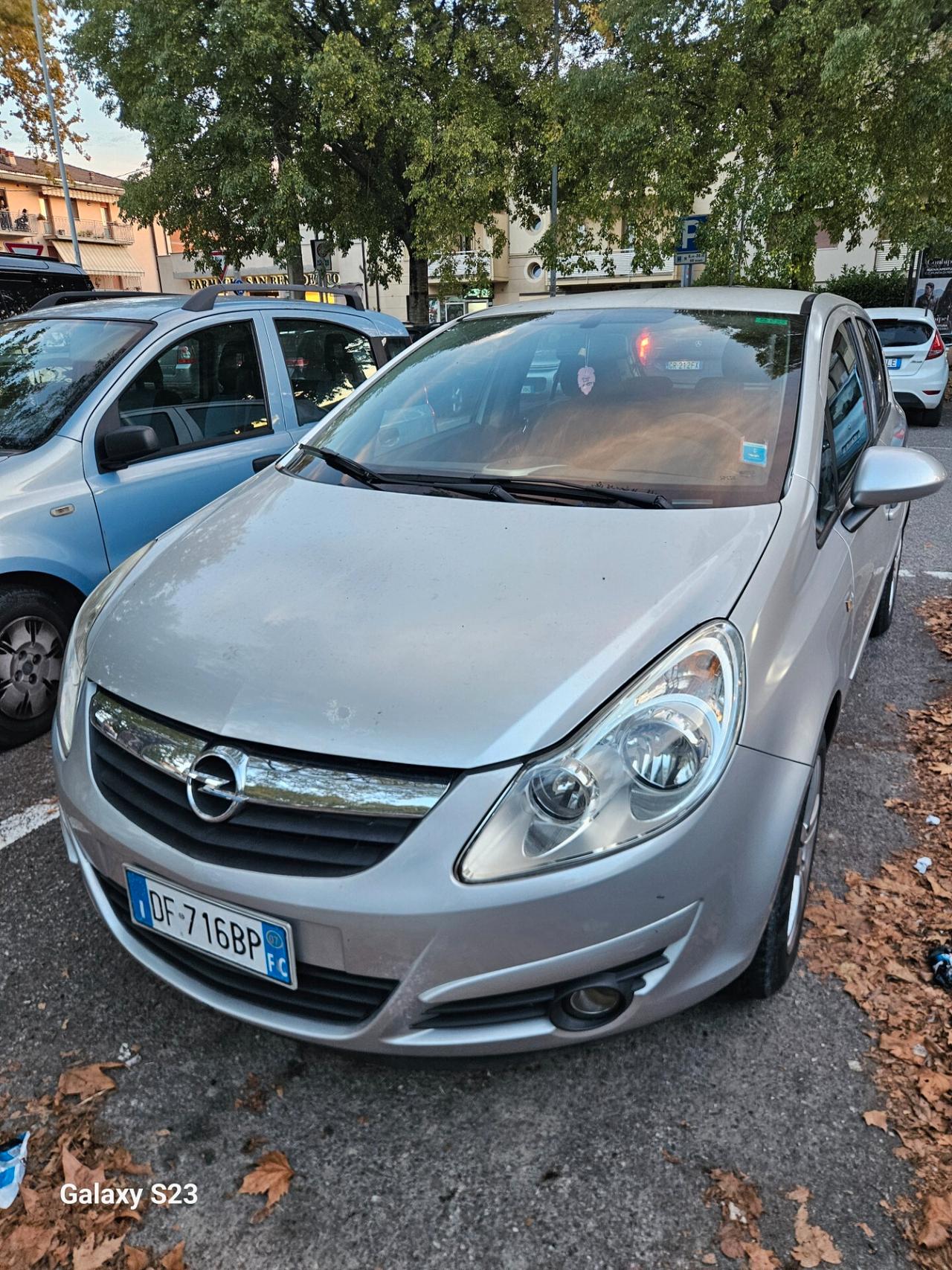 Opel Corsa 1.2 5 porte