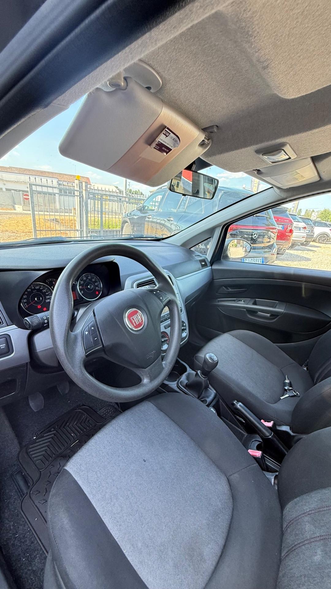 Fiat Punto 1.3 MJT II 75 CV 3 porte Lounge