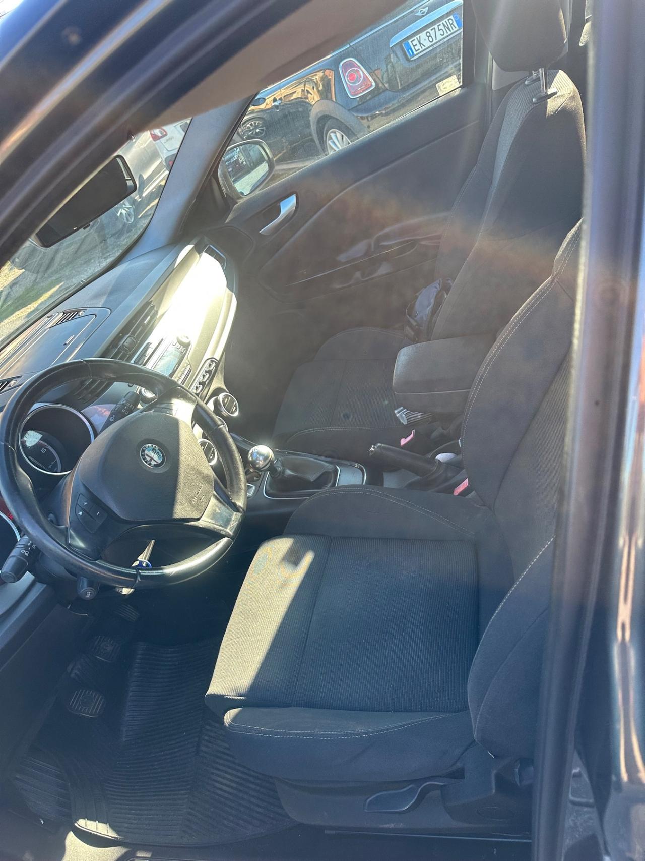 Alfa Romeo Giulietta 1.6 JTDm-2 105 CV Progression