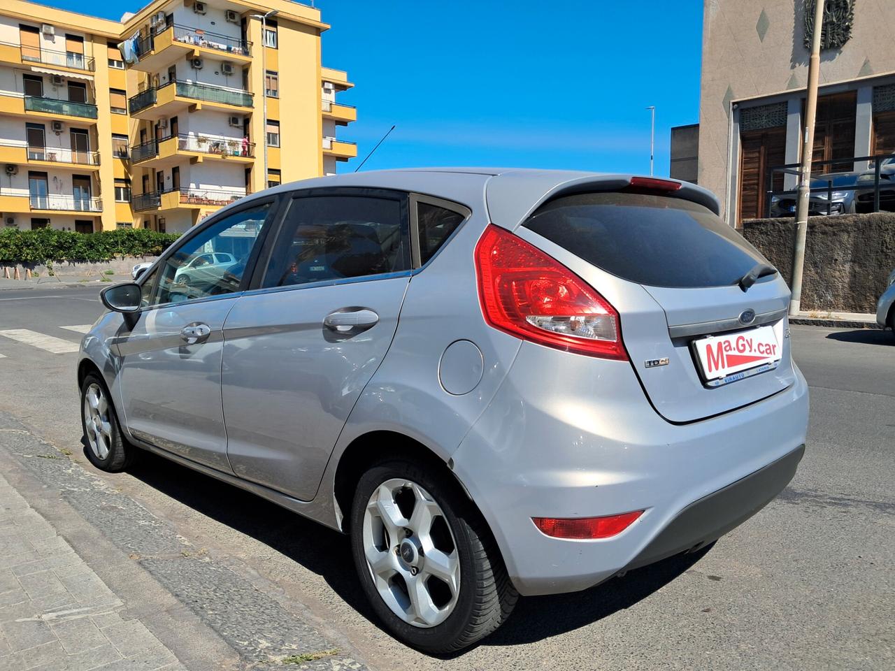 Ford Fiesta 1.4 TDCi 5p. Titanium