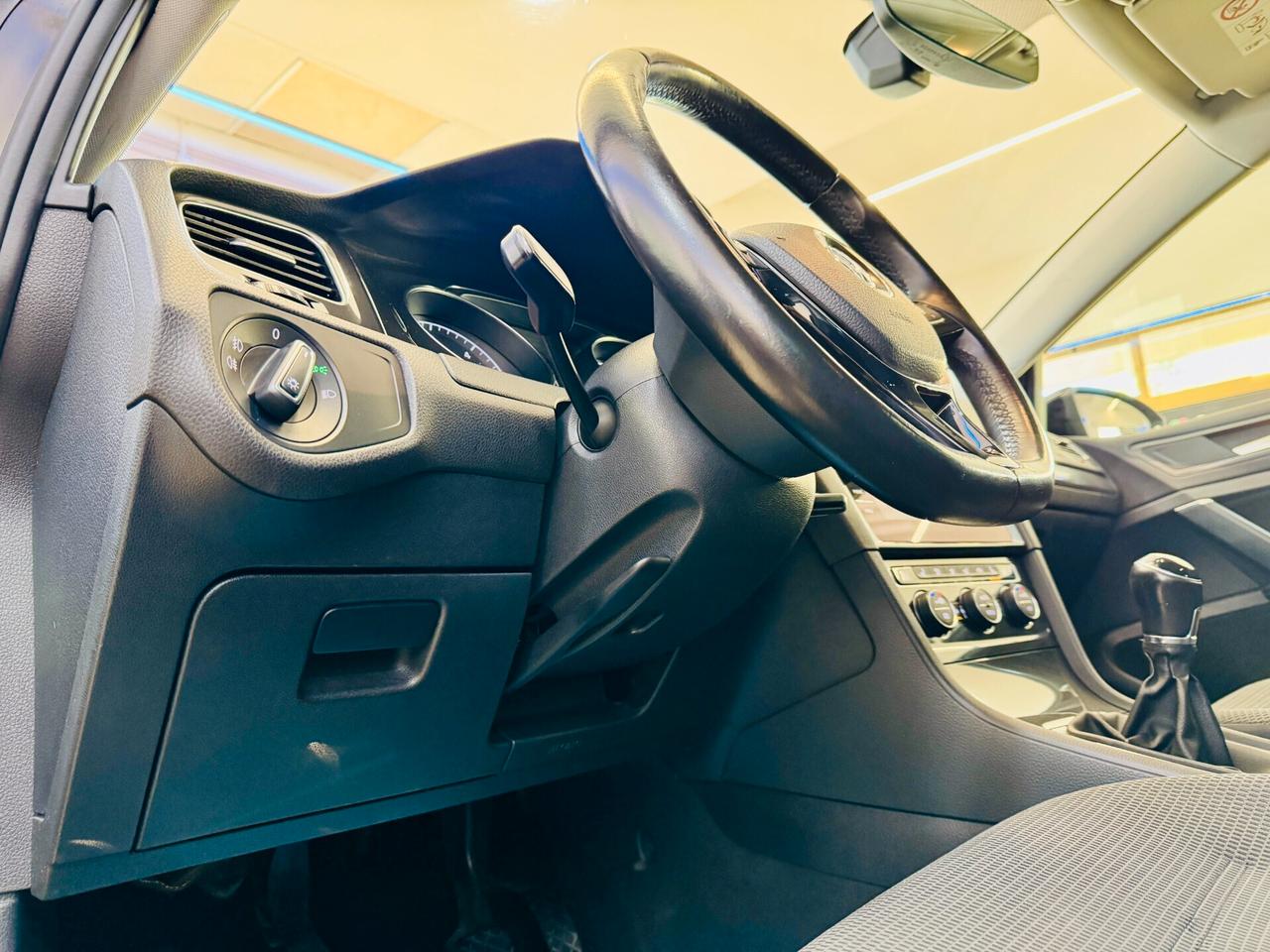 Volkswagen Golf 7.5 - 1.6 TDI 115 CV 5p. Highline / Sedili Riscaldabili