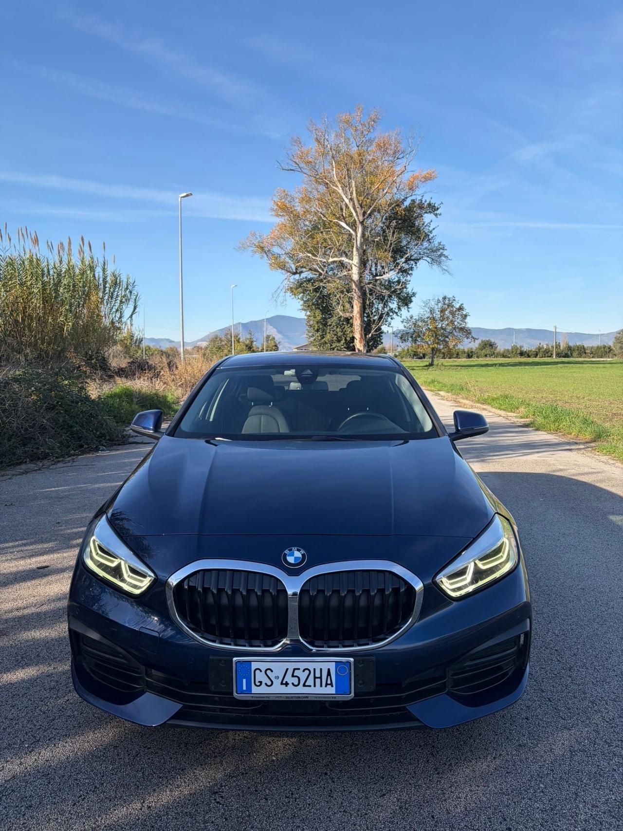 Bmw 116 116d 5p. Luxury