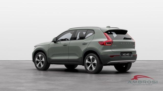 VOLVO XC40 B3 Mild hybrid Benzina Core