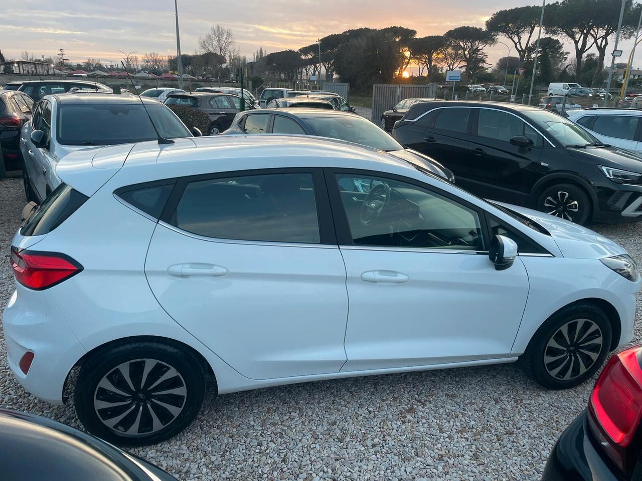 Ford Fiesta 1.0 Ecoboost Hybrid 125 CV 5 porte Titanium