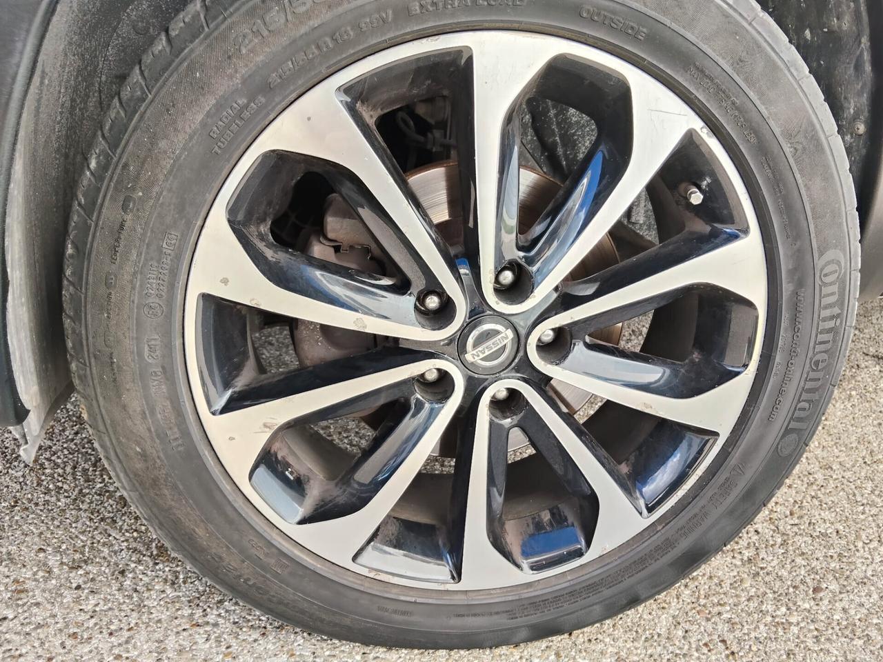 Nissan Qashqai 1.6 131cv TEKNA 360 4wd GANCIO TRAINO