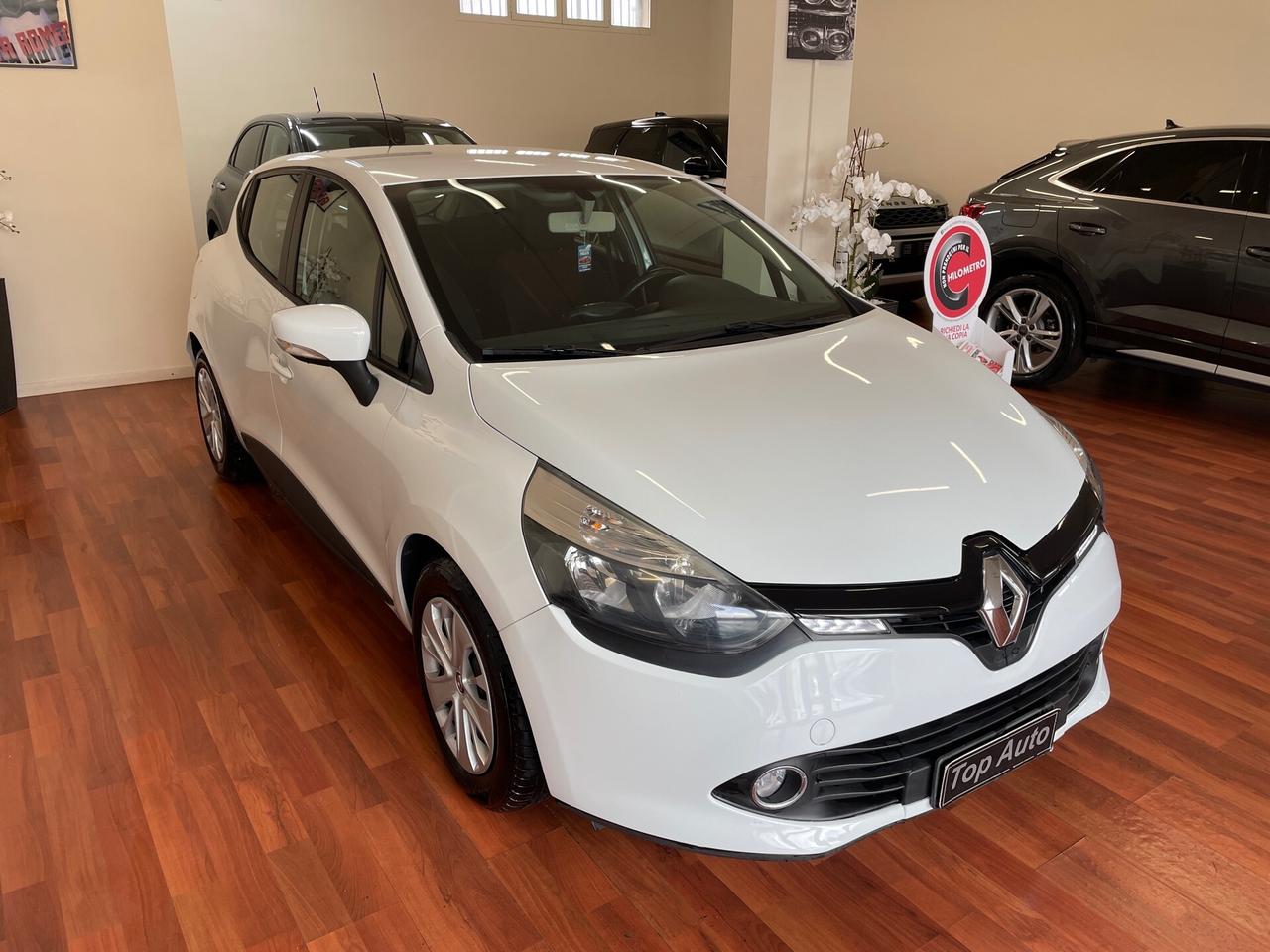 RENAULT CLIO 1.2 75 CV LIVE