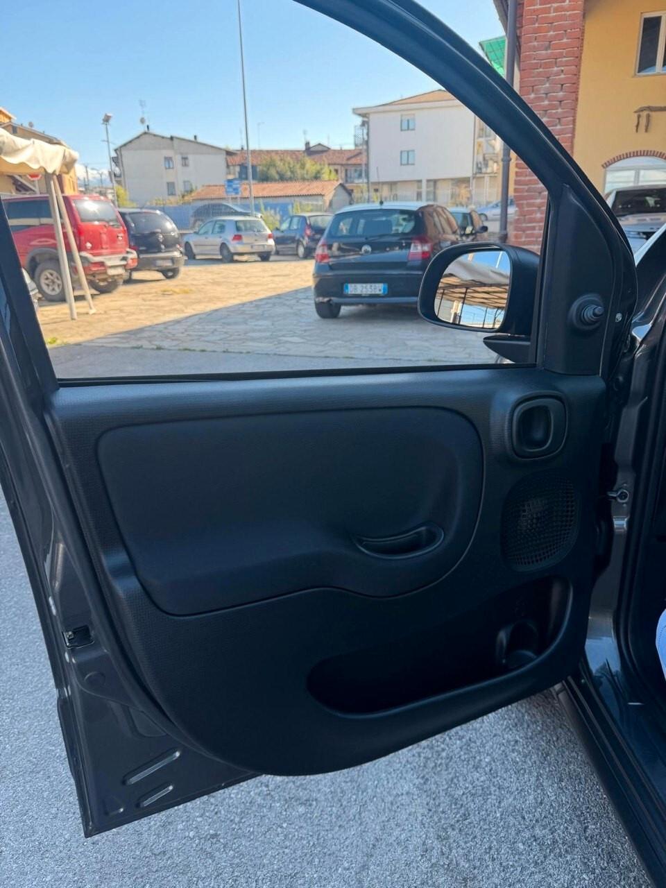 Fiat Panda 1.2 City Cross Waze