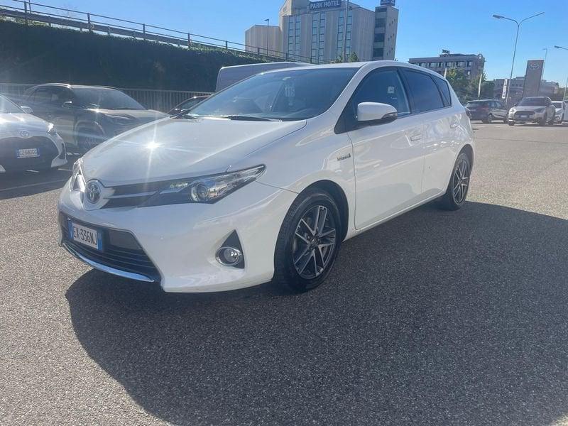 Toyota Auris Hybrid Active +