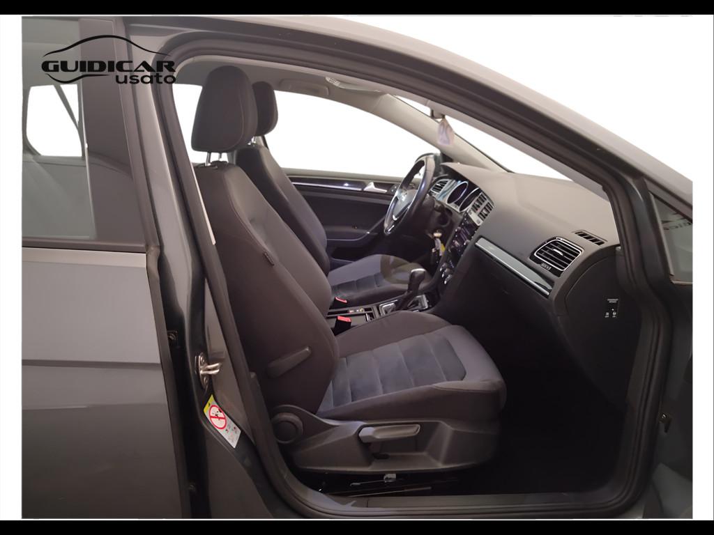 VOLKSWAGEN Golf VII 2017 5p - Golf 5p 1.5 tgi Executive 130cv dsg