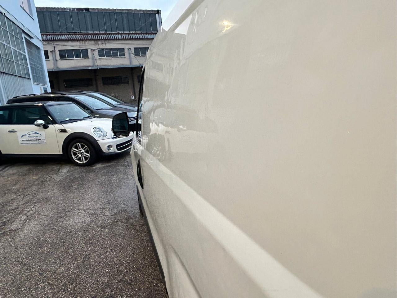 fiat doblo 1.4 metano GANCIO TRAINO 2017