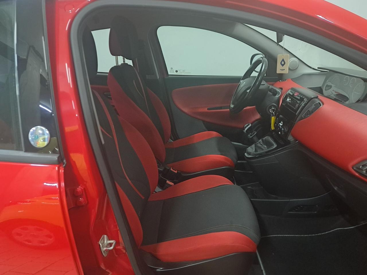 Lancia Ypsilon 0.9 TwinAir 85 CV Metano Ecochic 20