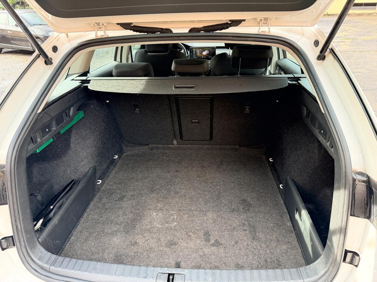 Skoda Octavia 2.0 TDI EVO 150 CV DSG Wagon Executive