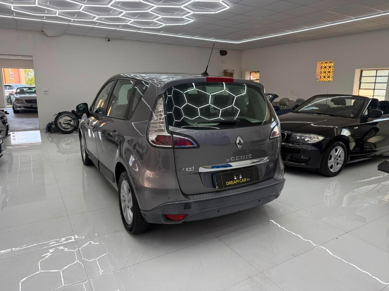 Renault Scenic 1.5 dCi 110 CV 5p. Diesel - Ok neopatentati