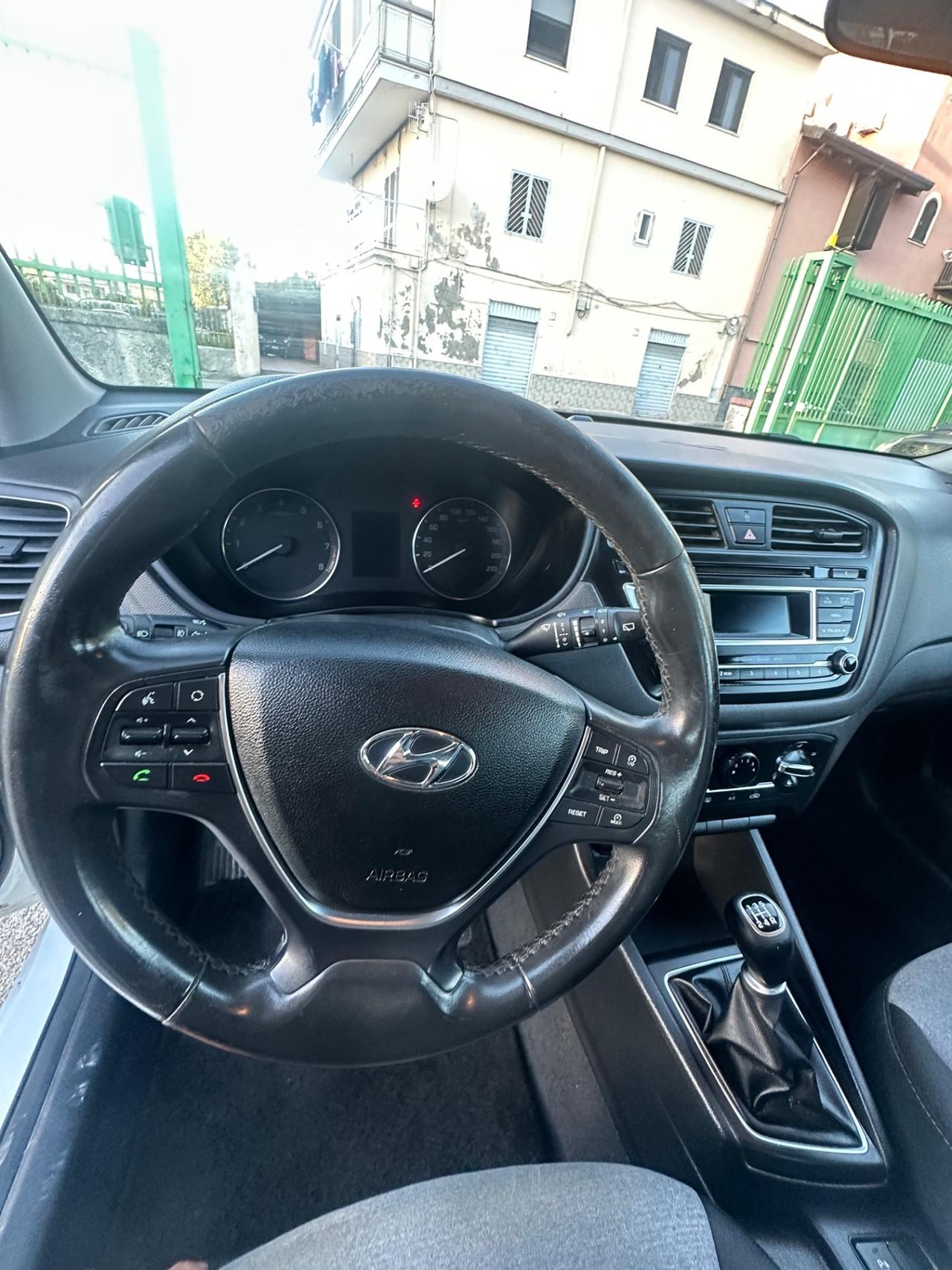 Hyundai i20 1.2 84 CV 5 porte Style