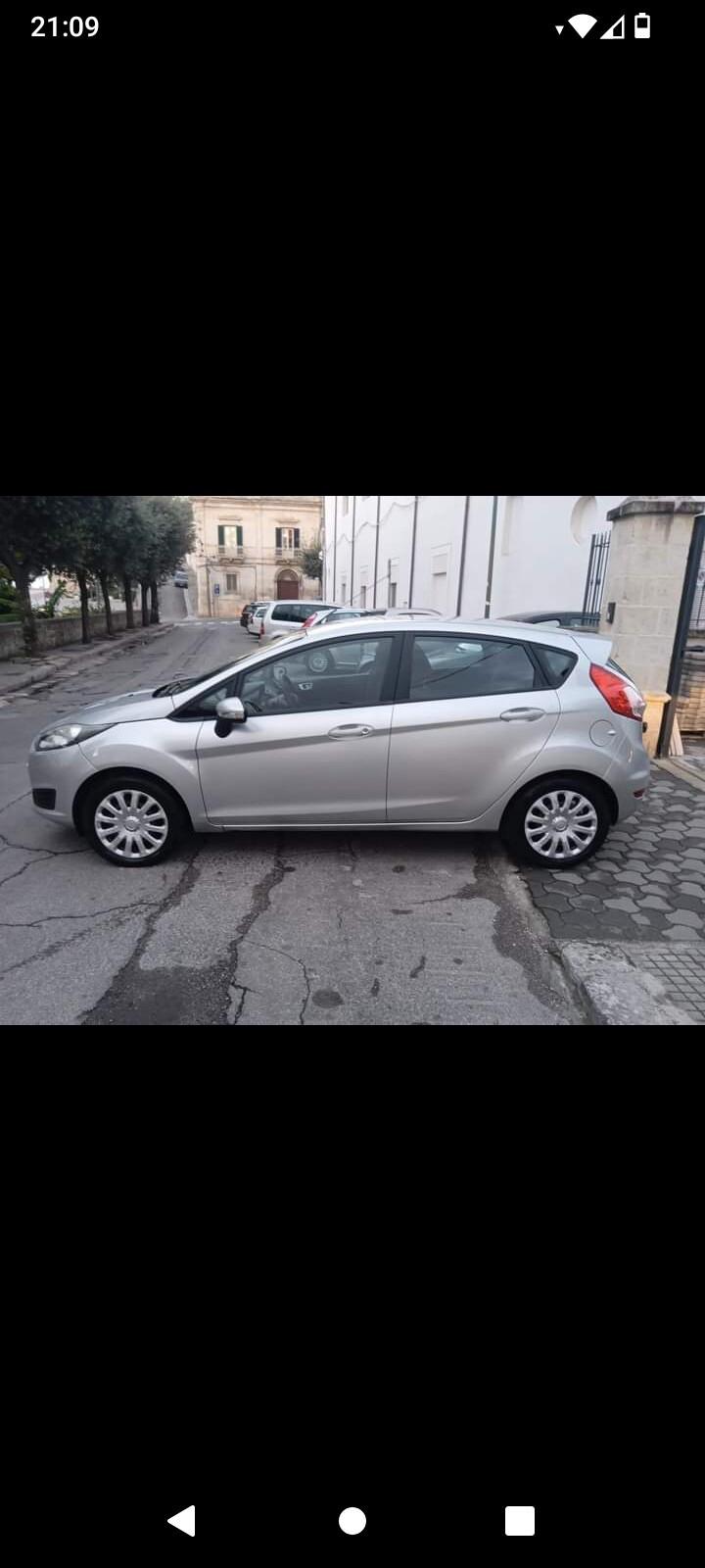 Ford Fiesta 1.2 60CV 5 porte Business