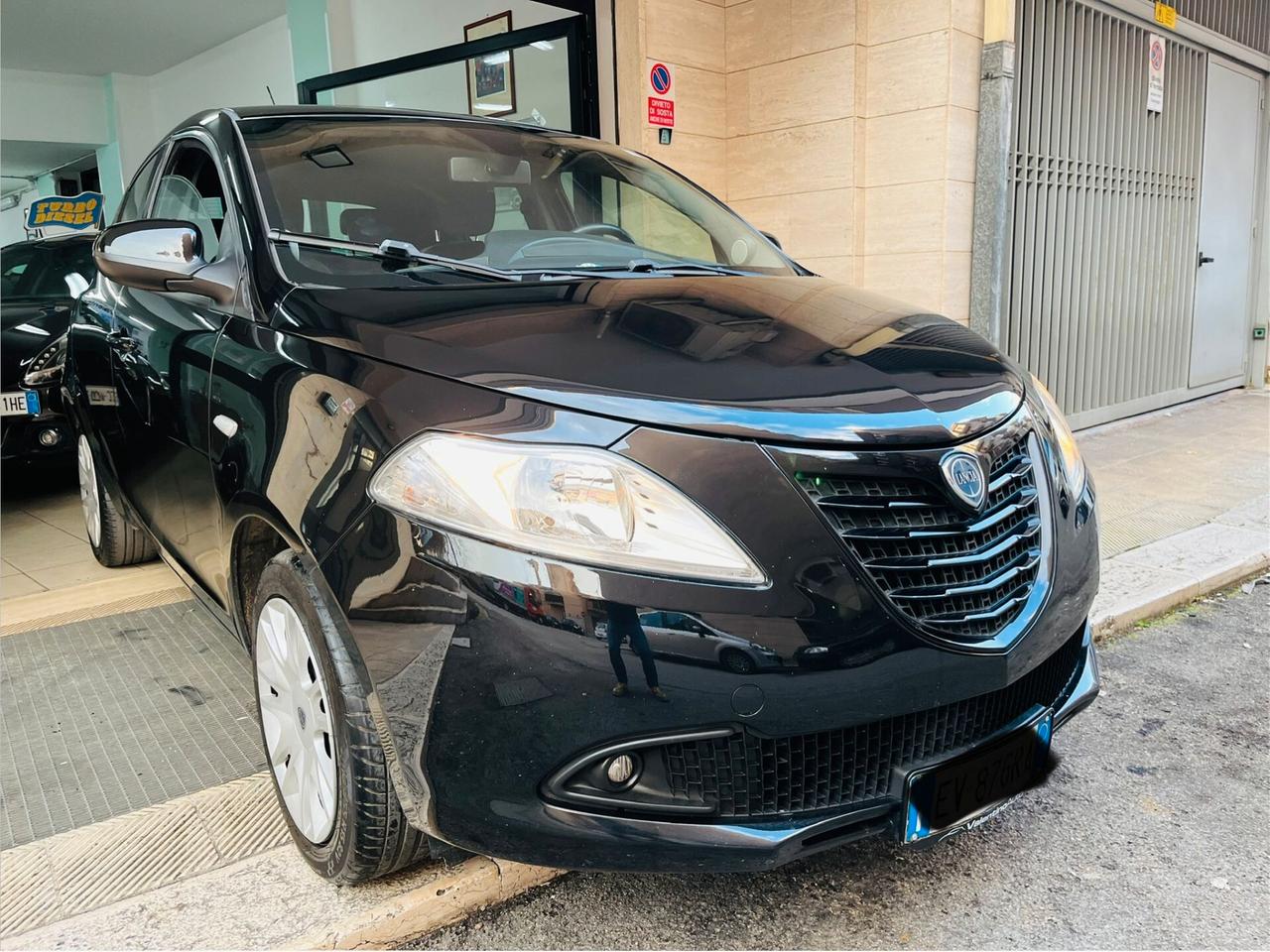 Lancia Ypsilon 1.2 GPL - PERFETTA - 2014
