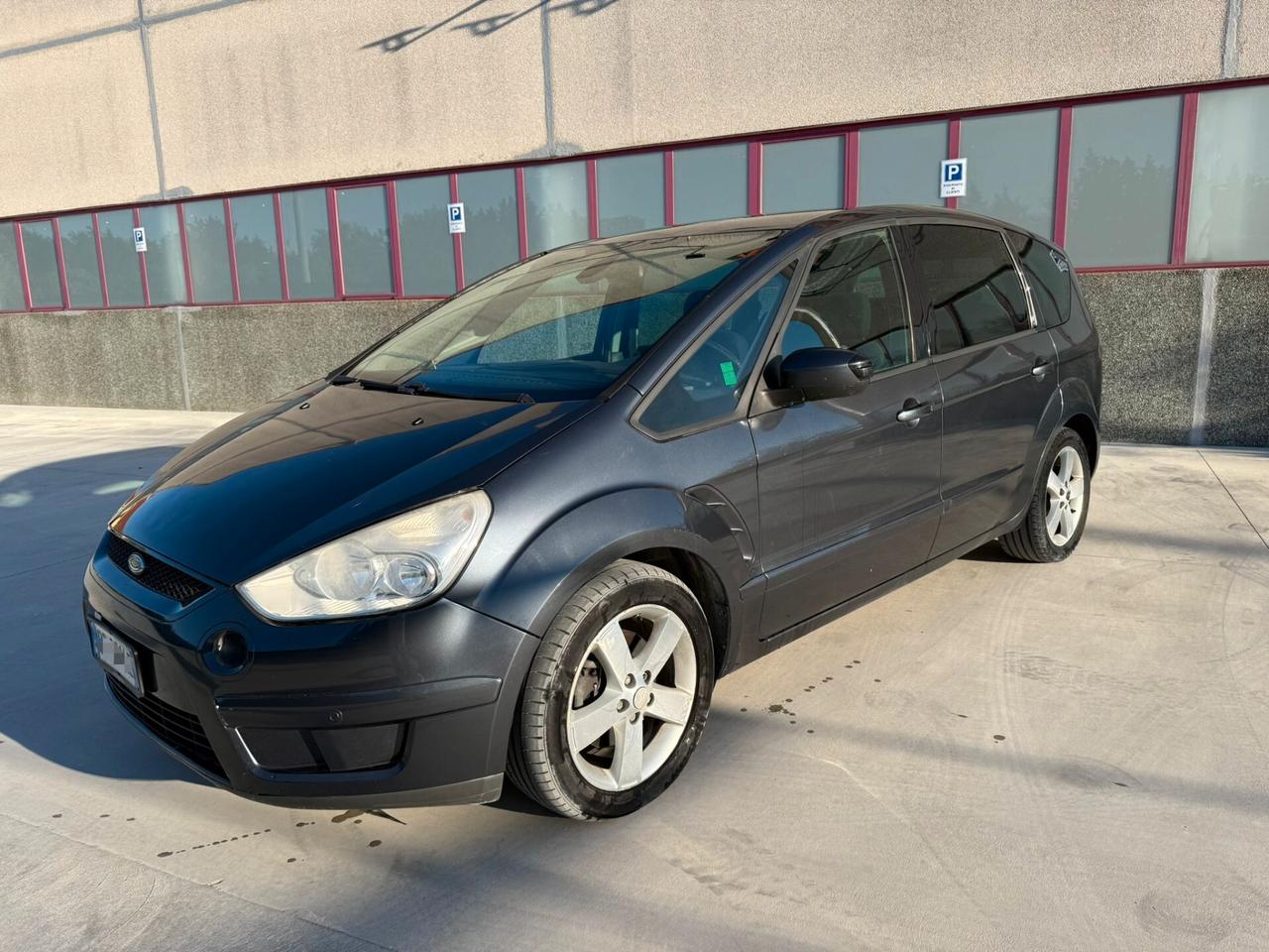 Ford S-Max 1.8 TDCi 125CV