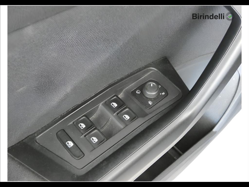 VOLKSWAGEN T-Roc - T-Roc 1.0 TSI Life