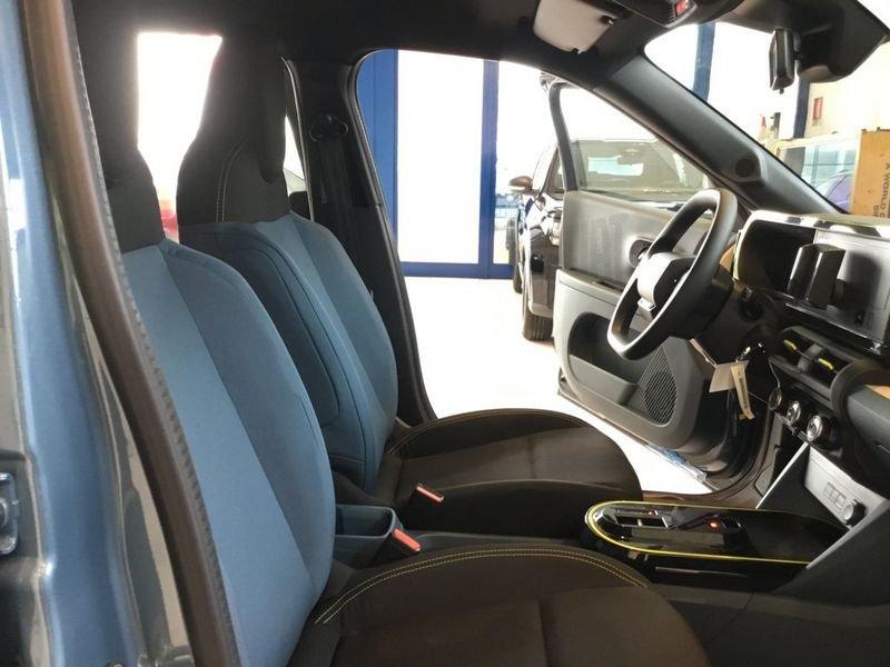 FIAT Grande Panda Grande Panda 1.2 Hybrid 110 CV S&S Pop KM0 PREZZO REALE