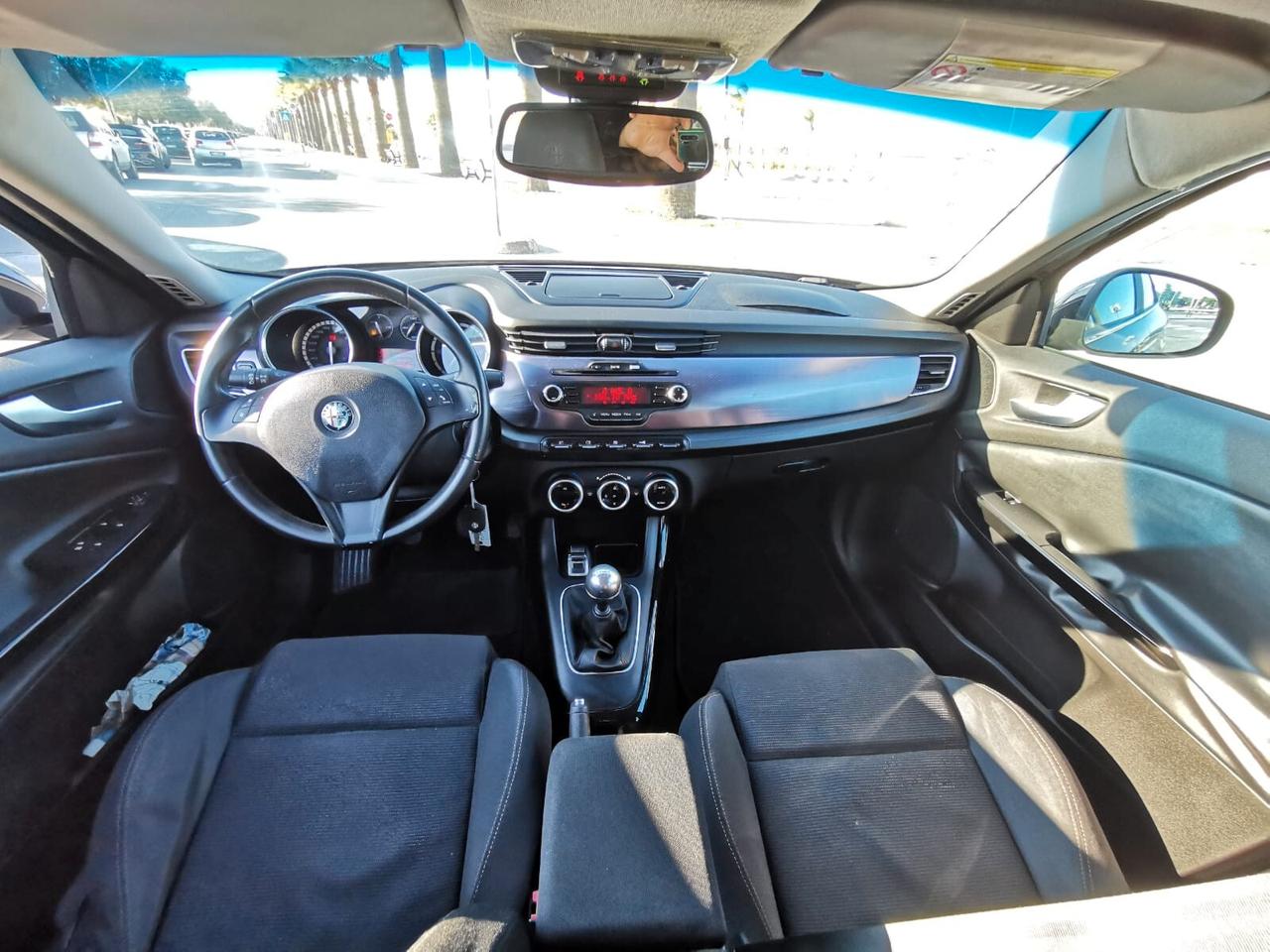 Alfa Romeo Giulietta 1.6 JTDm-2 105 CV Distinctive