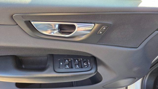 VOLVO XC60 T6 Recharge Plug-in Hybrid AWD Inscription PERMUTE