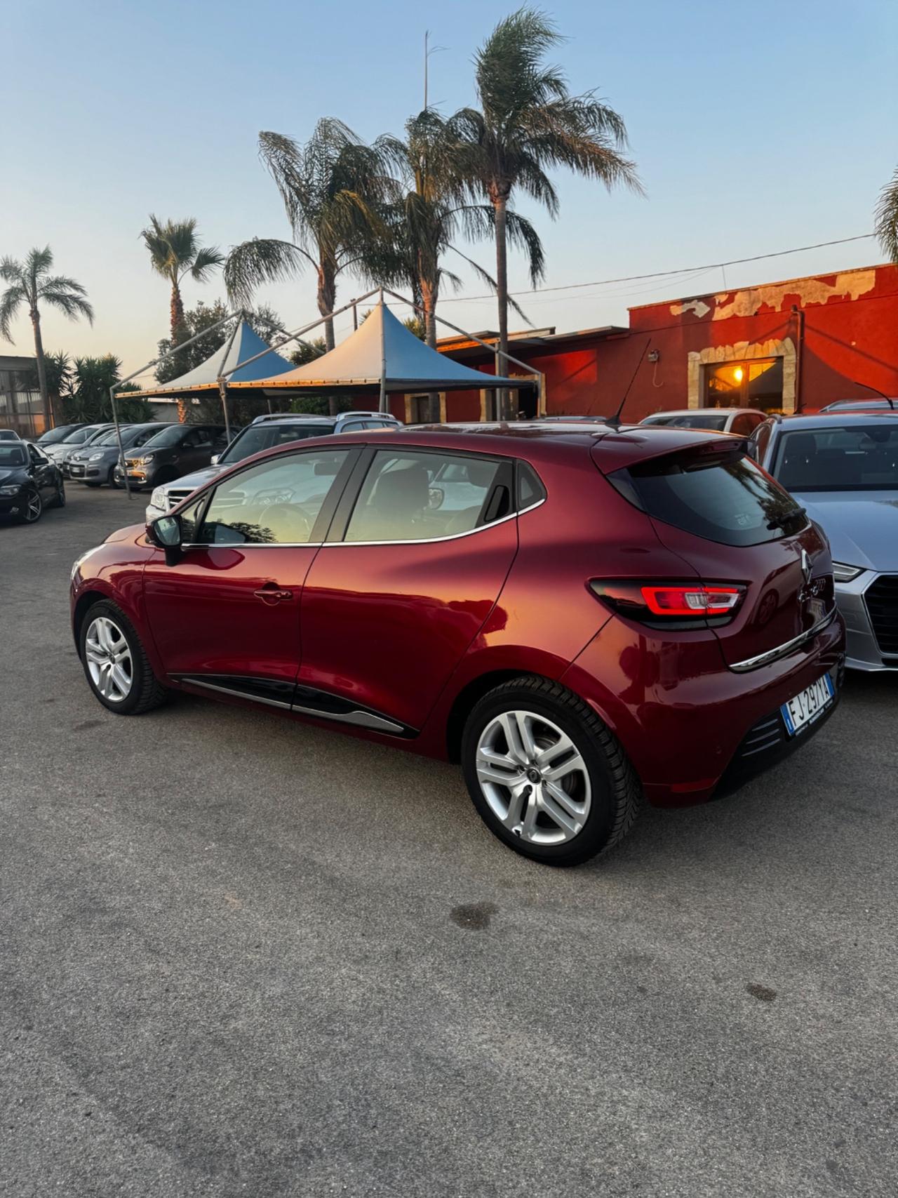 Renault Clio dCi 8V 90CV Start&Stop 82gr 5 porte Energy EcoBusiness