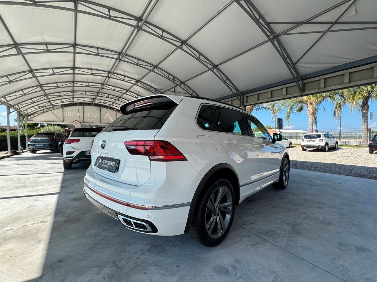 Volkswagen Tiguan 2.0 TDI 150 CV SCR DSG R-Line