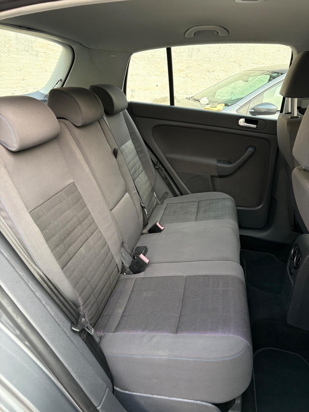 Volkswagen Golf Plus 1.6 benzina 102000km !!