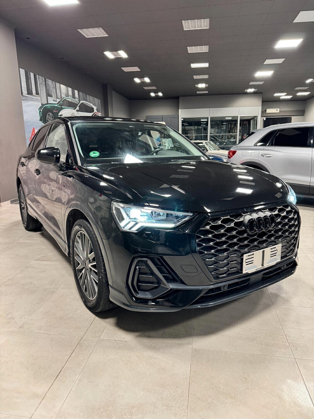AUDI Q3 SBACK 2.0 TDI STRONIC SLINE TETTO APRIBILE