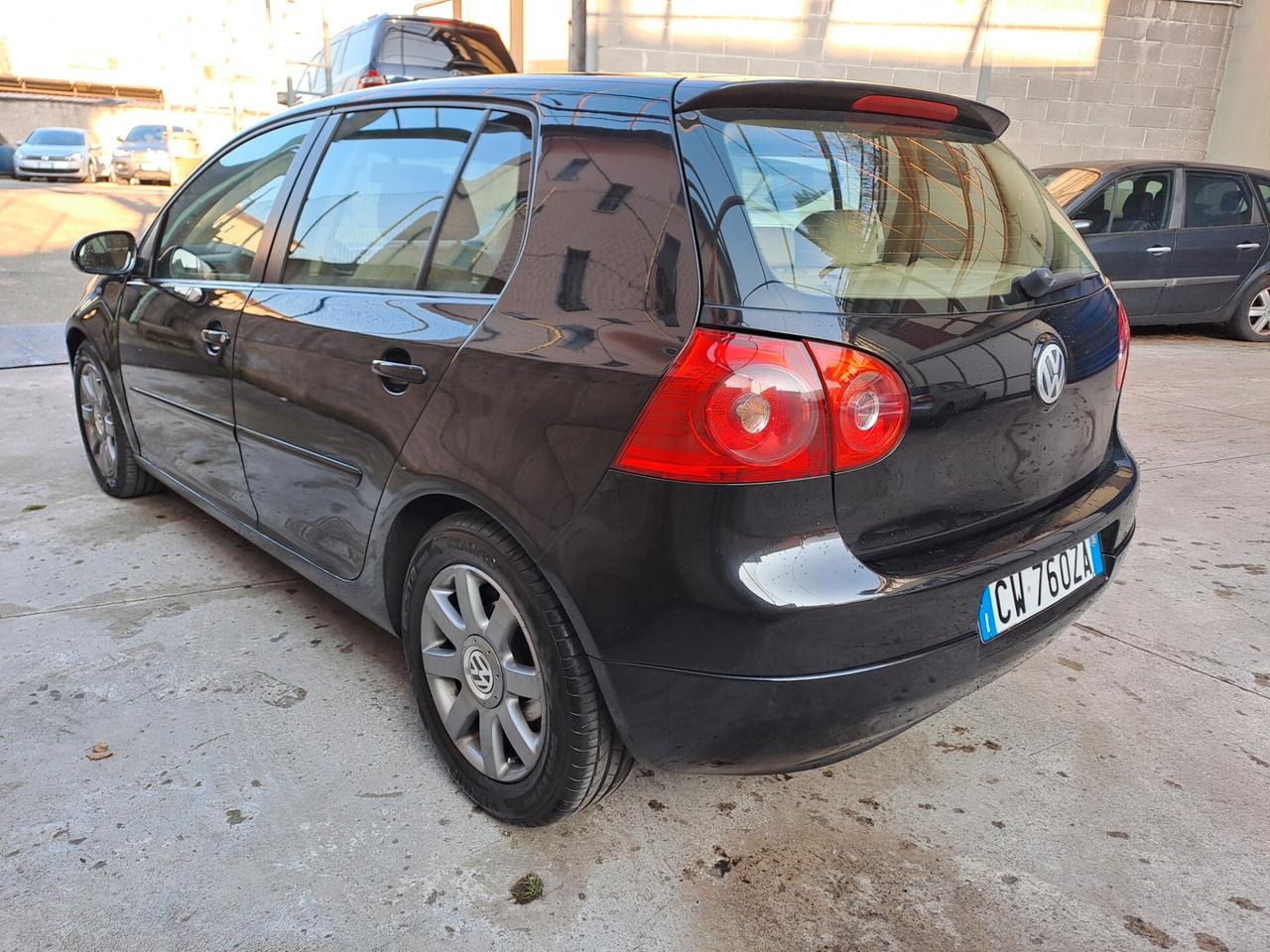 VW GOLF 2.0 TDI 140 CV DSG