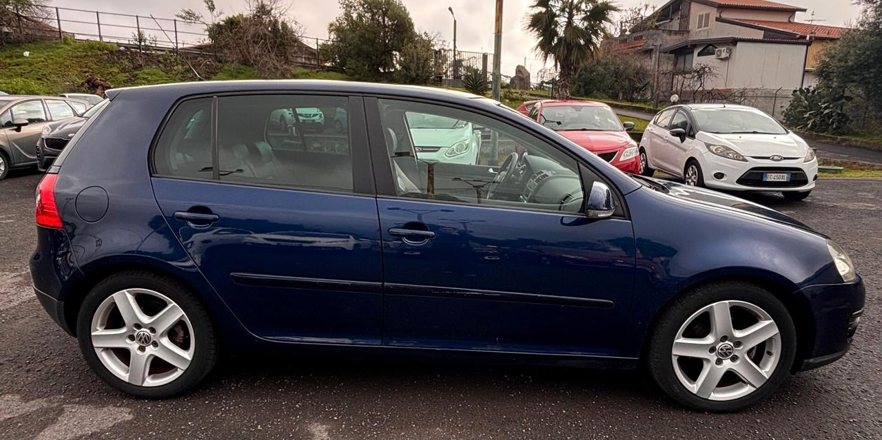 Volkswagen Golf 1.9 TDI DPF 5p. GT Sport