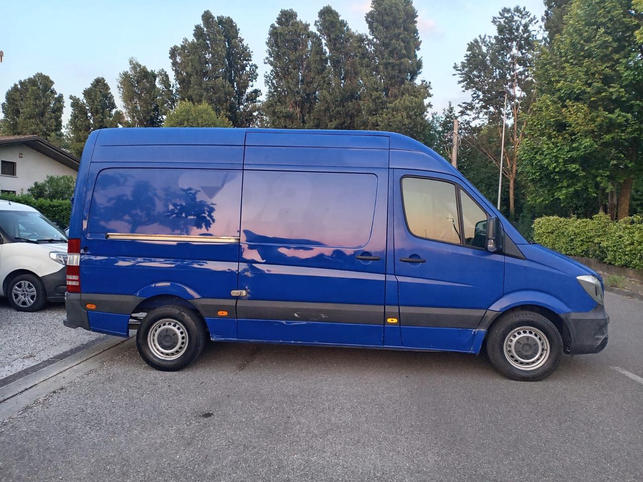 Mercedes sprinter 314 CDI 105 kW 143 cavalli tetto alto passo medio