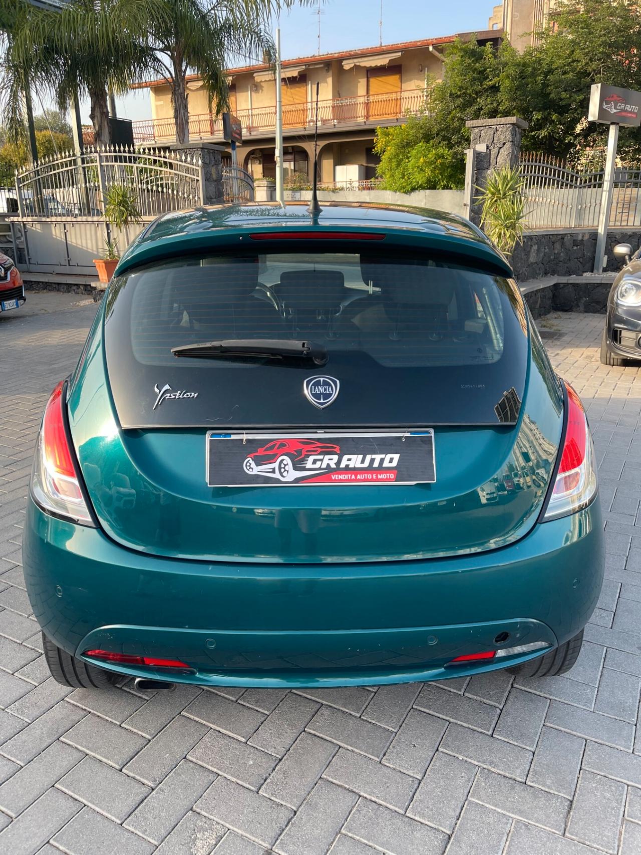 Lancia Ypsilon 1.3 MJT 95 CV S&S Platinum
