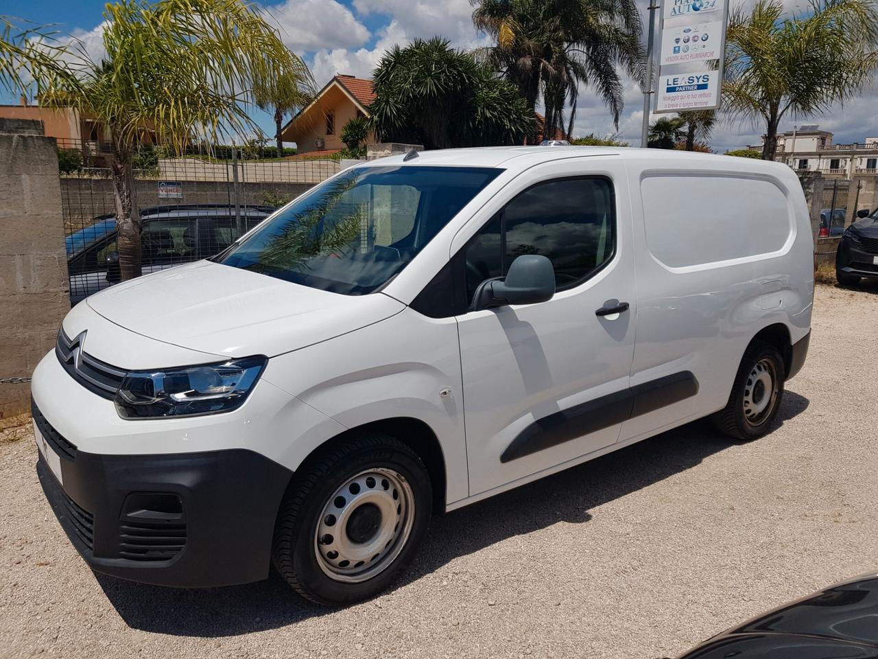 Citroen Berlingo BlueHDi 100 Van XL Club Navy Rcam Sensori a/p
