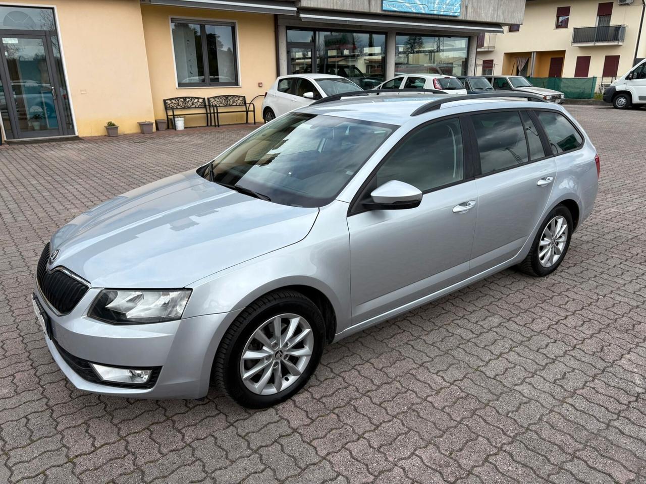 SKODA OCTAVIA 2.0 TDI MANUALE 6/MARCE 150 CV