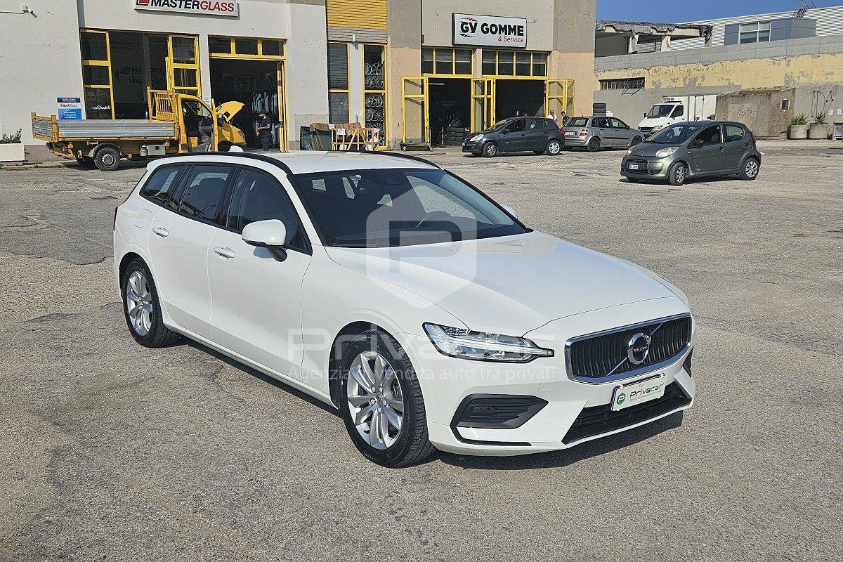 VOLVO V60 B4 (d) Geartronic Momentum Business