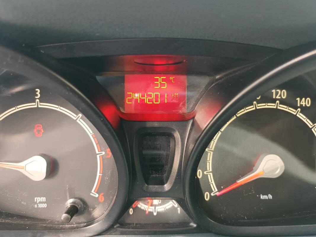 Ford Fiesta 1.4 tdci 68cv 5p