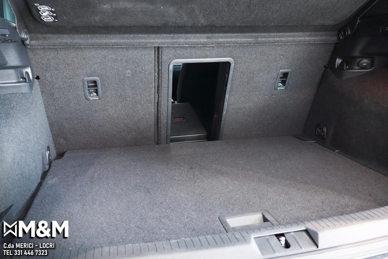 Volkswagen Golf R 2.0 TSI DSG 4MOTION 3p. BMT