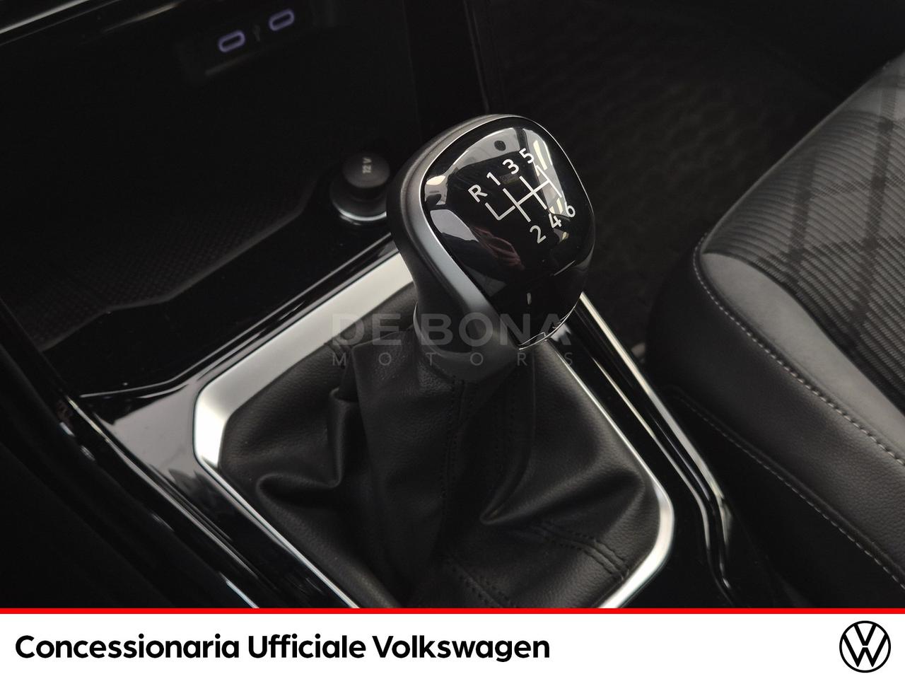 Volkswagen T-Roc 1.0 tsi r-line 110cv