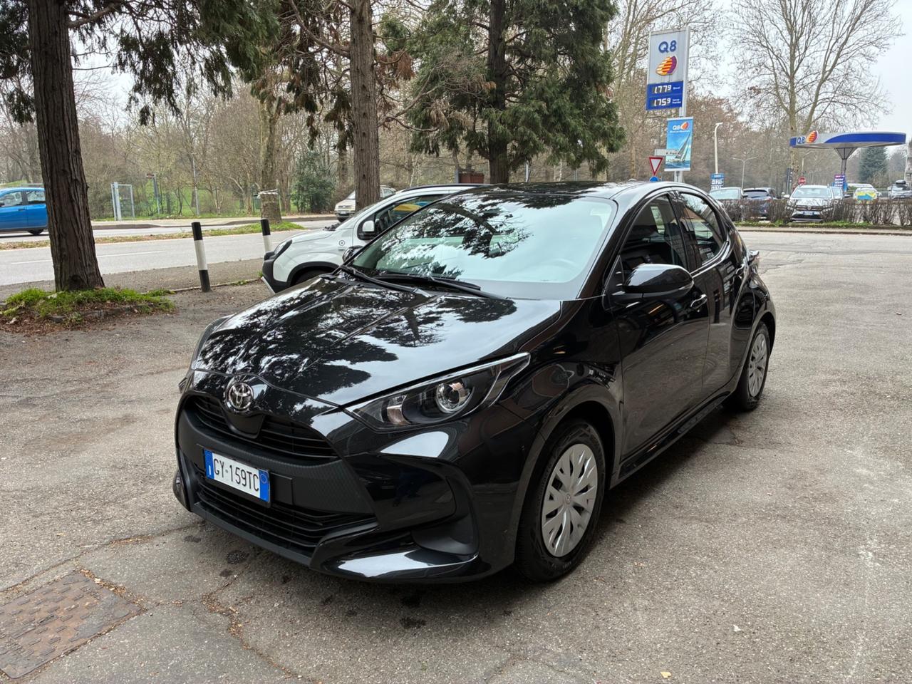 Toyota Yaris 1.5 Hybrid 115cv business pack