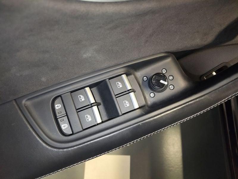 Audi Q8 Q8 50 TDI 286 CV quattro tiptronic Sport