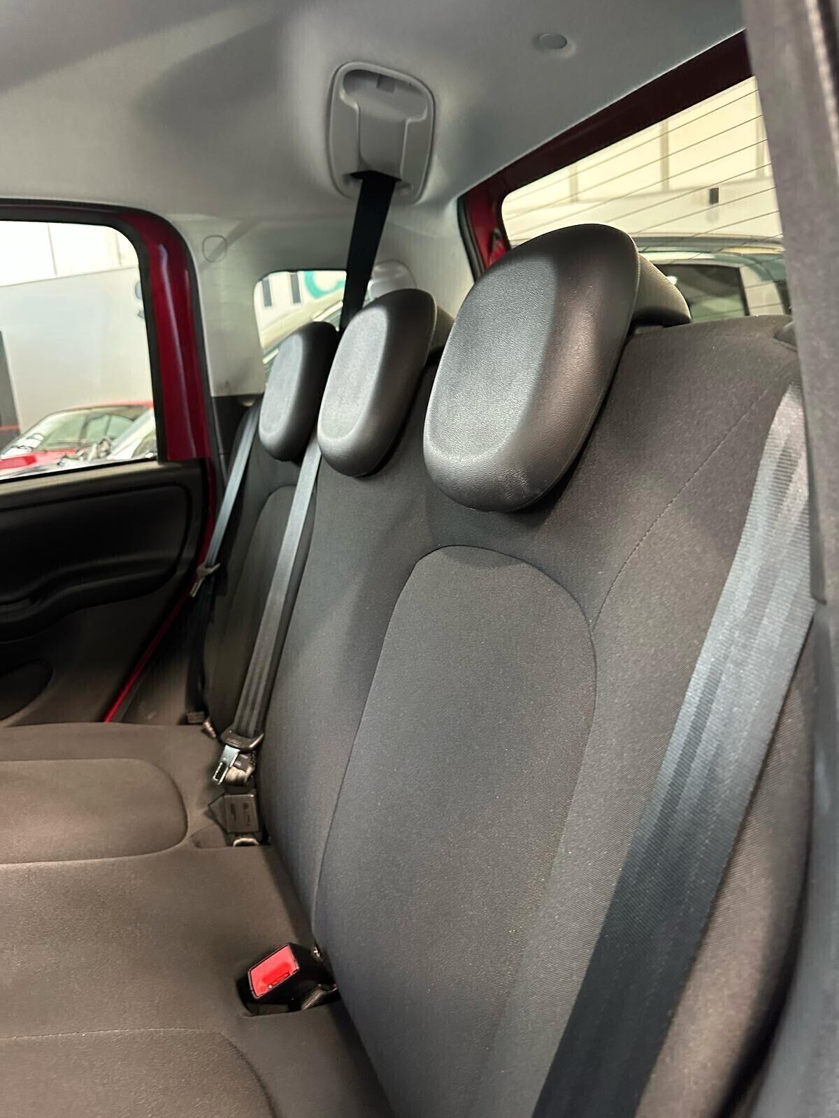 Fiat PANDA CROSS 1.0 HYBRID Km aziendale 2024