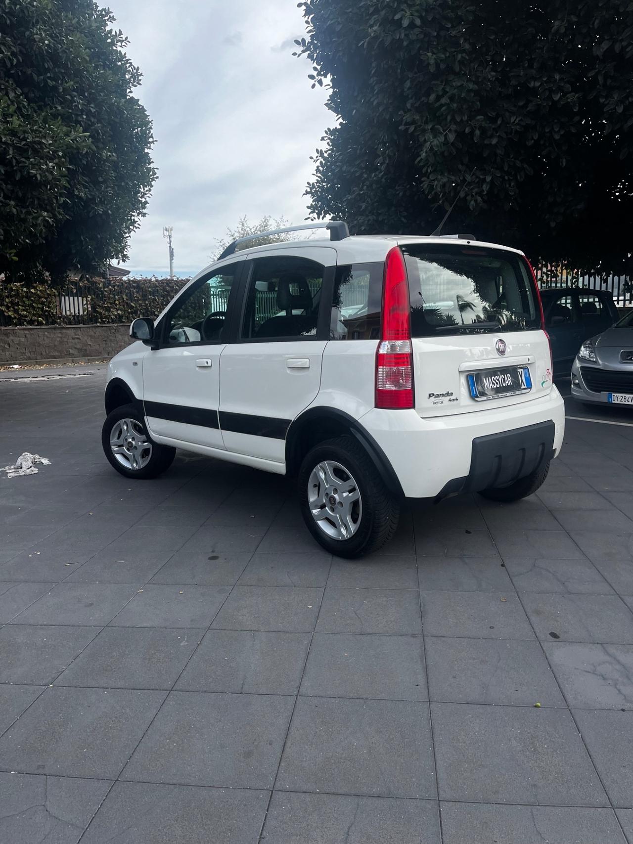 Fiat Panda 1.3 MJT 16V DPF 4x4 Climbing