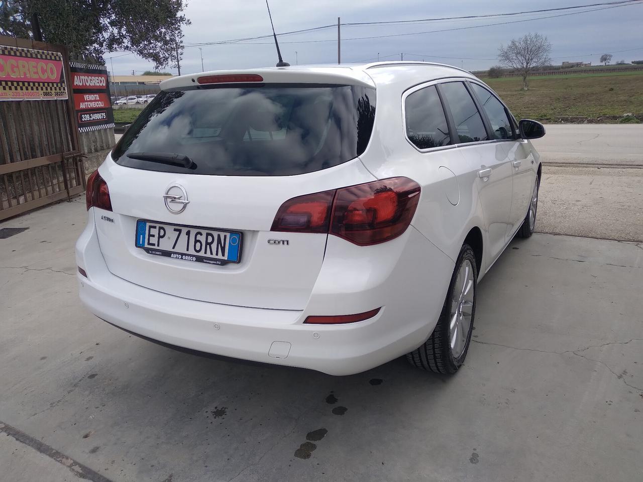 Opel Astra 1.7 CDTI 125CV Sports Tourer Cosmo