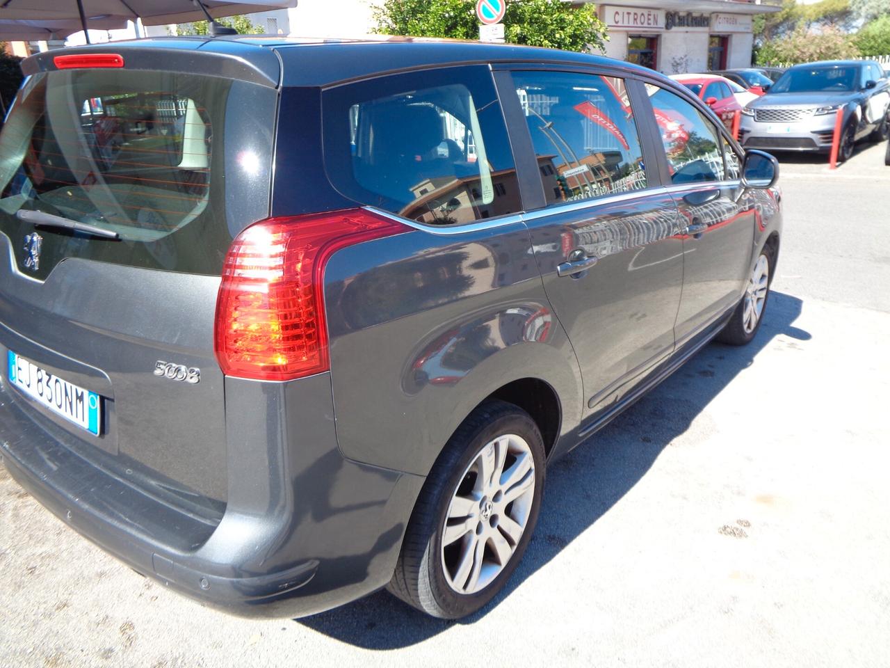 Peugeot 5008 1.6 HDi 112CV Tecno