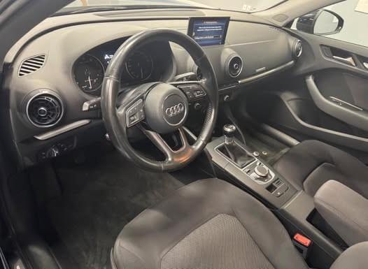 Audi A3 SPB 1.4 TFSI S tronic g-tron Attraction