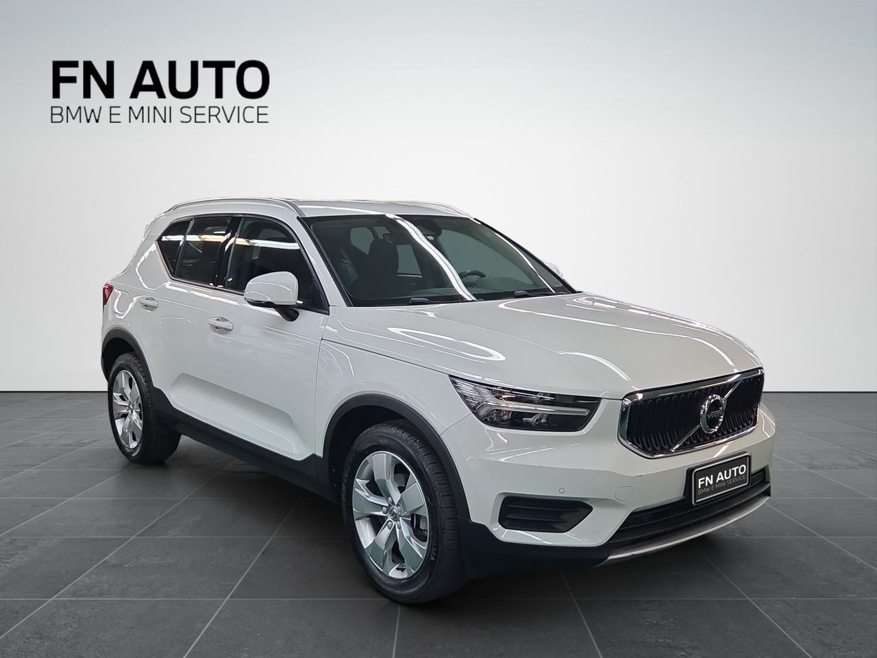 Volvo XC40 T3 Geartronic Momentum Pro